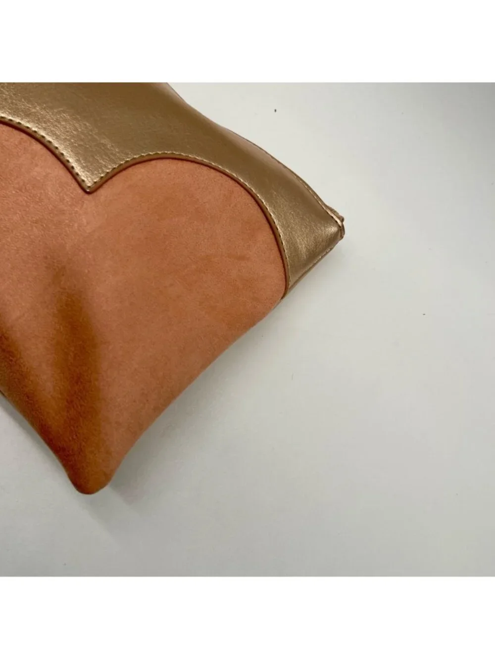 Lauren Conrad Metallic Pink Faux Leather Wristlet